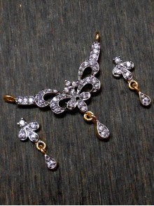 CZ Pendant With Earrings